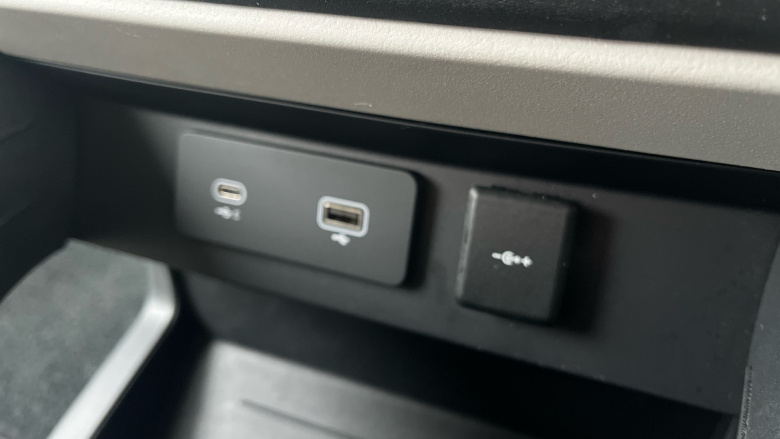 Land Rover Defender 3.0 D250 XS Edition 110 5dr Auto Diesel Estate